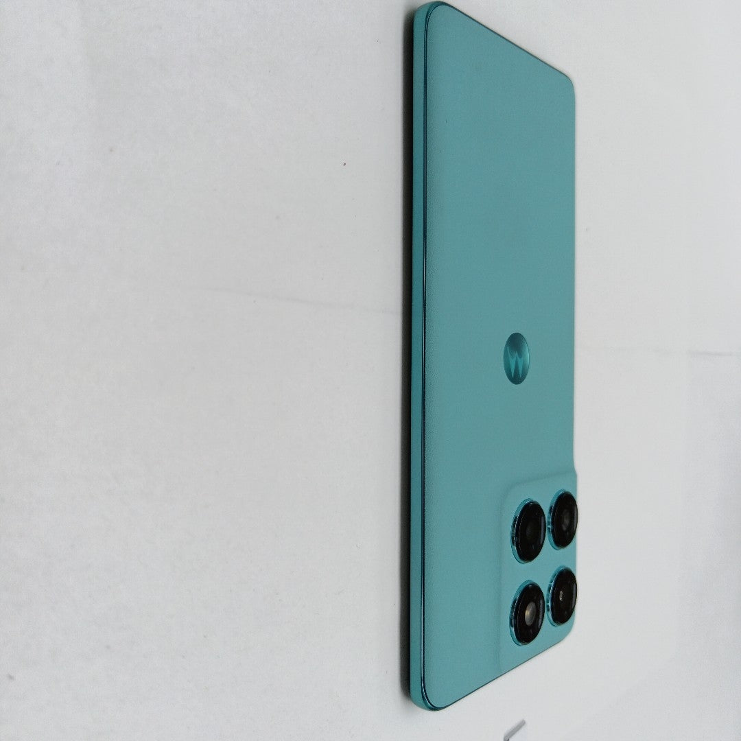 CELULAR MOTOROLA EDGE 60 FUSION XT2503-1 (2023) 256 GB 8 GB RAM (SEMINUEVO)