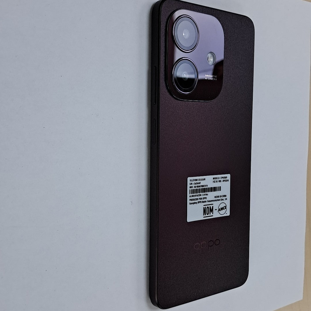 CELULAR OPPO  A40 CPH2669 (2024) 256 GB 4 GB RAM (SEMINUEVO)
