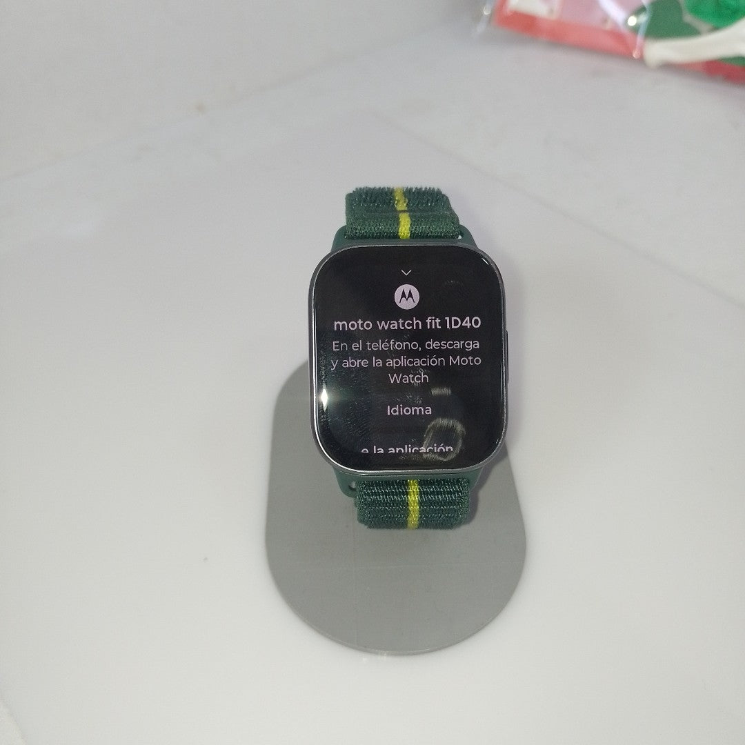SMARTWATCH MOTOROLA MOTO WATCH FIT 49 MM BLUETOOTH (SEMINUEVO)