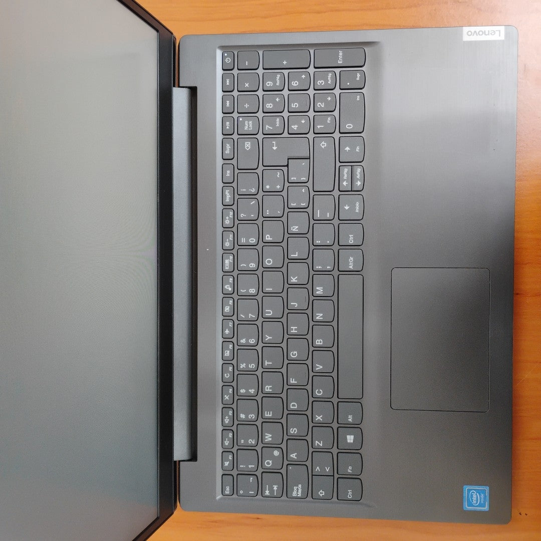 LAPTOP LENOVO V15-IGL (2022) 500 GB  4 GB RAM (SEMINUEVO)