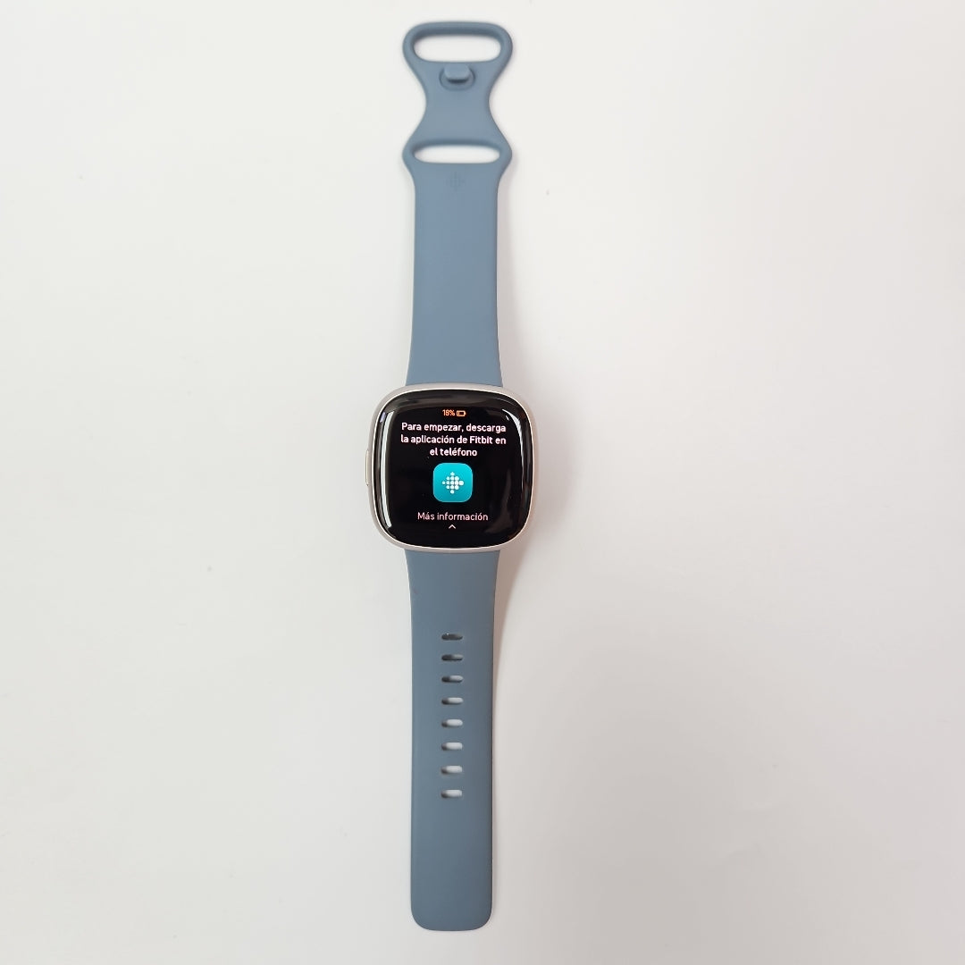 SMARTWATCH FITBIT VERSA 4 40 MM GPS (SEMINUEVO)
