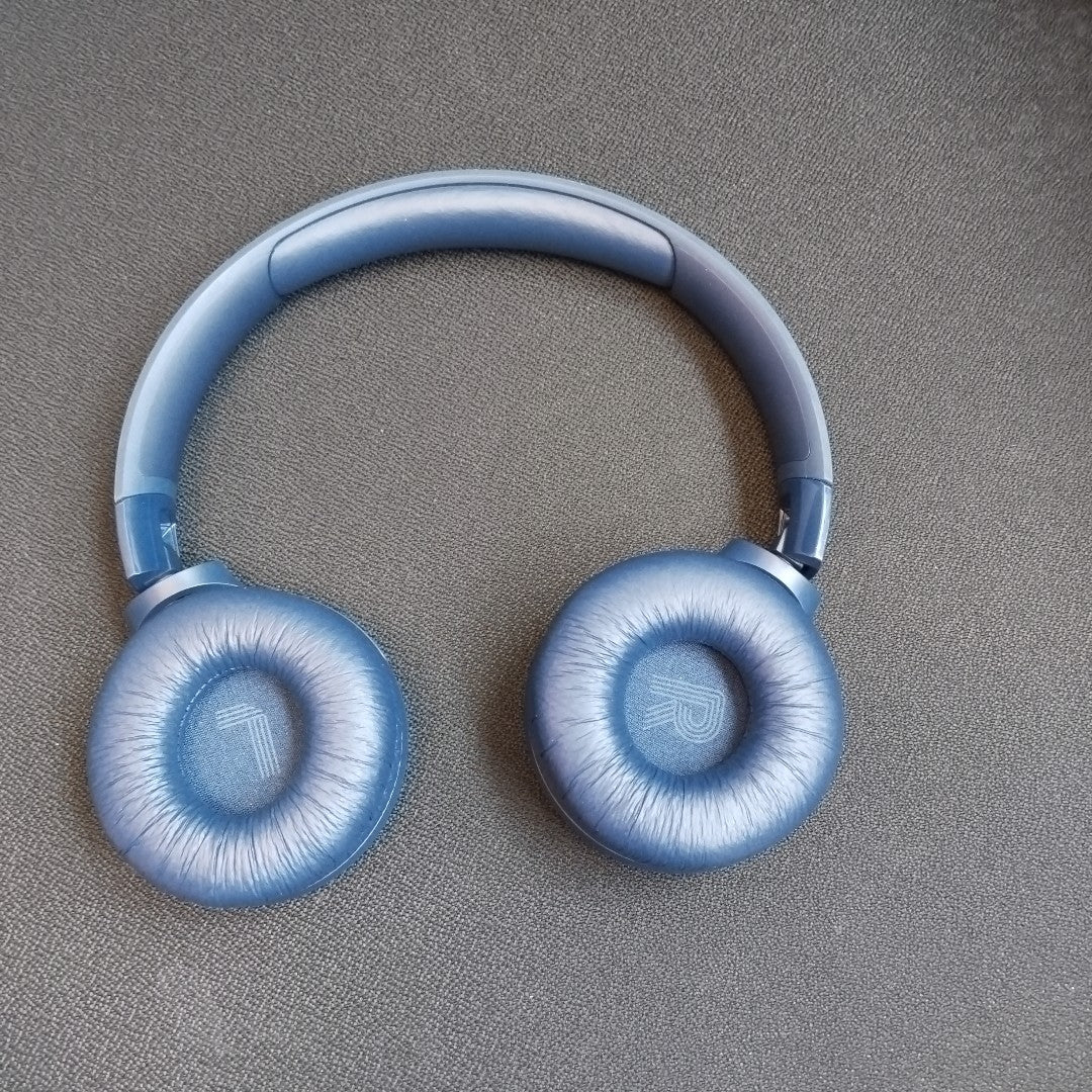 AUDIFONOS JBL TUNE 520BT  INALAMBRICO ON EAR (SEMINUEVO)