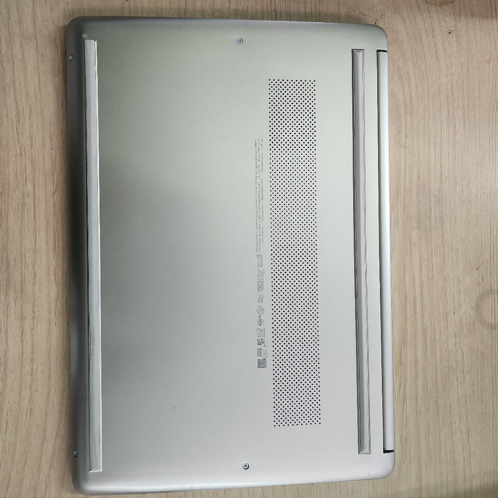 LAPTOP HP 14-DQ2502LA (2022) 256 GB SSD 8 GB RAM (SEMINUEVO)