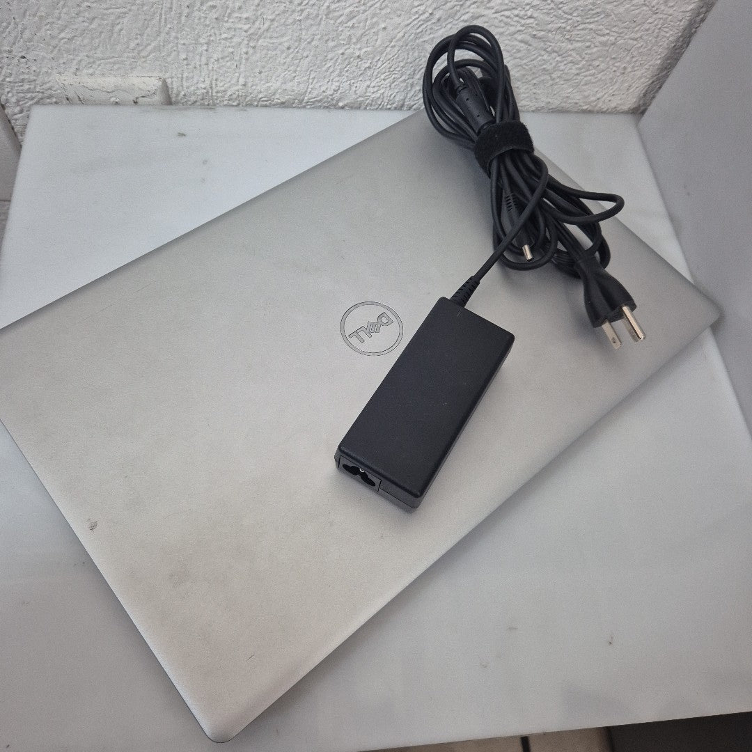LAPTOP DELL INSPIRON 15 3535 (2024) 512 GB SSD 8 GB RAM (SEMINUEVO)