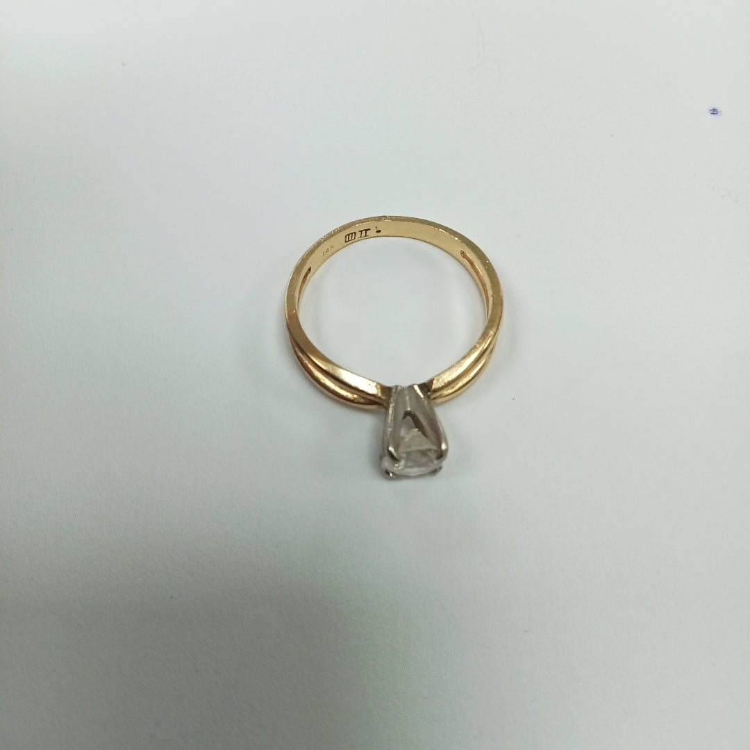 K1 2,80 GRMS 14 K ESPECIFICACIONES COMPLEMENTARIAS ANILLITO CON CIRCONIASE DES (SEMINUEVO)