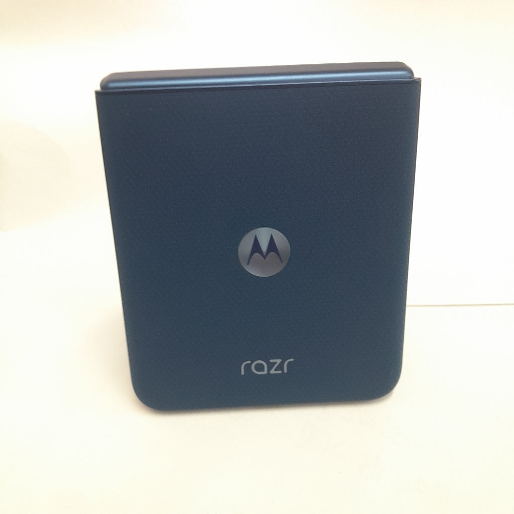 CELULAR MOTOROLA RAZR 60 XT2553-1 (2025) 512 GB 12 GB RAM (SEMINUEVO)