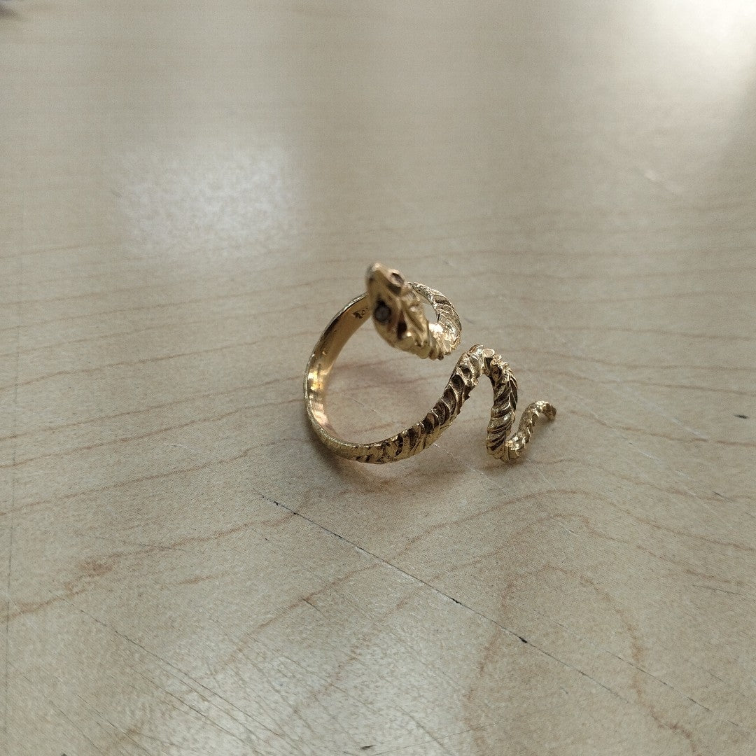 ANILLITO ORO 14 K 5.6 GRMS (SEMINUEVO)