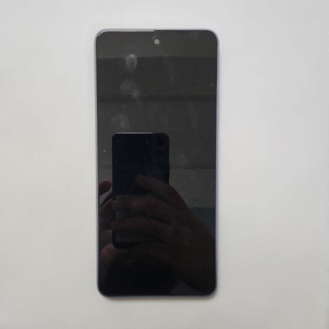 CELULAR OPPO  A5 PRO CPH2711 (2025) 256 GB 8 GB RAM (SEMINUEVO)