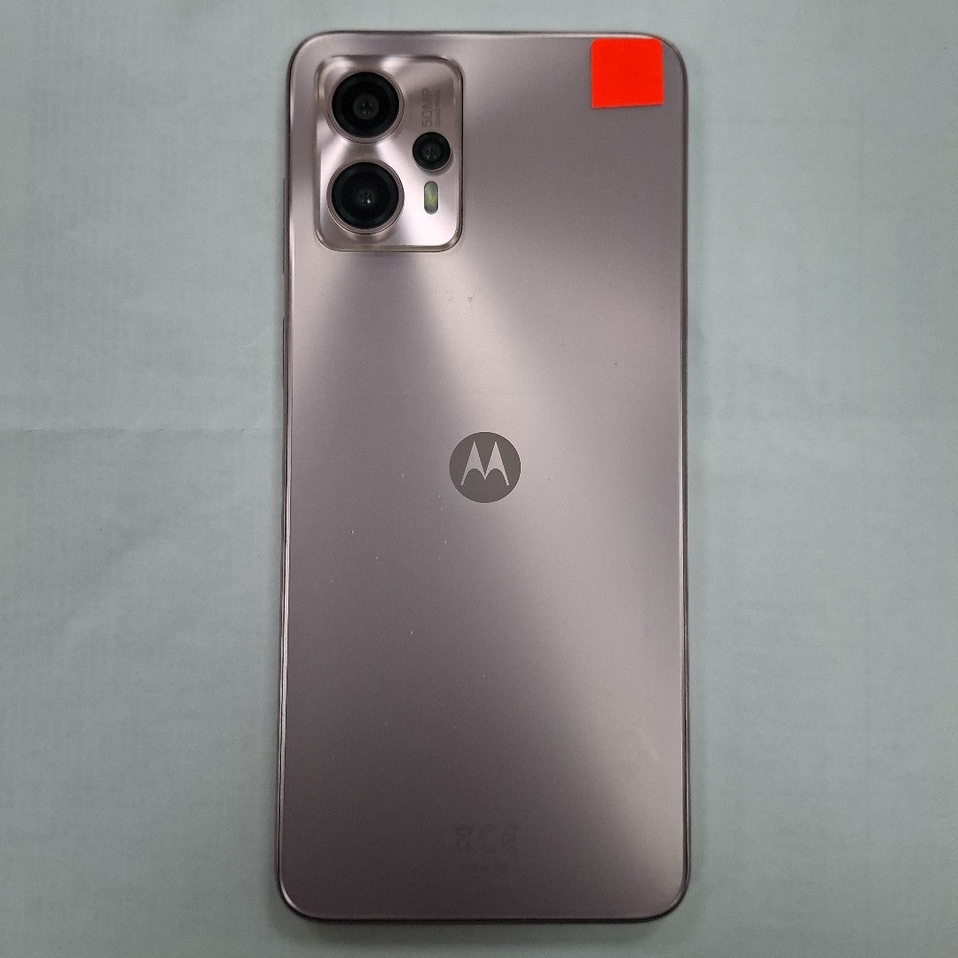 CELULAR MOTOROLA MOTO G13 XT2331-1 (2023) 128 GB 4 GB RAM (SEMINUEVO)
