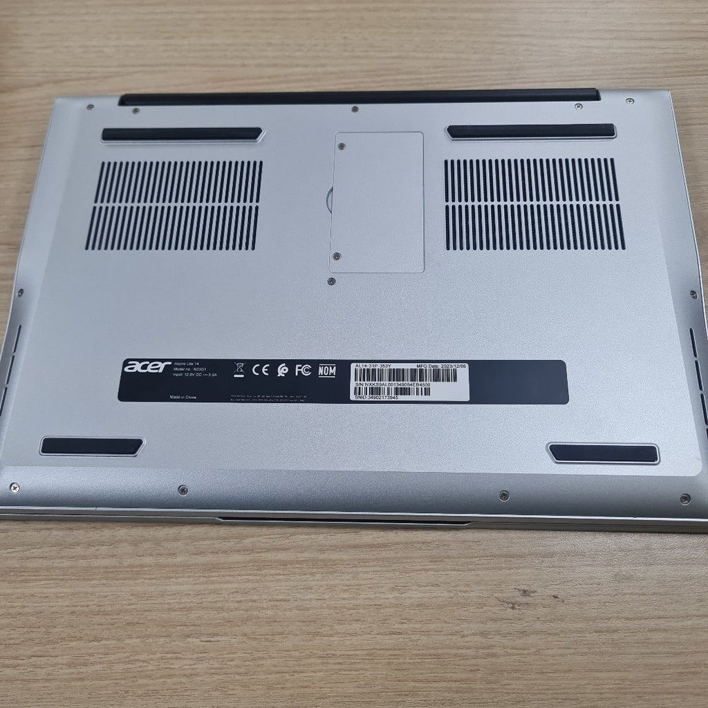 LAPTOP ACER ASPIRE LITE 14 AL14-31P-353Y (2024) 512 GB SSD 8 GB RAM (SEMINUEVO)