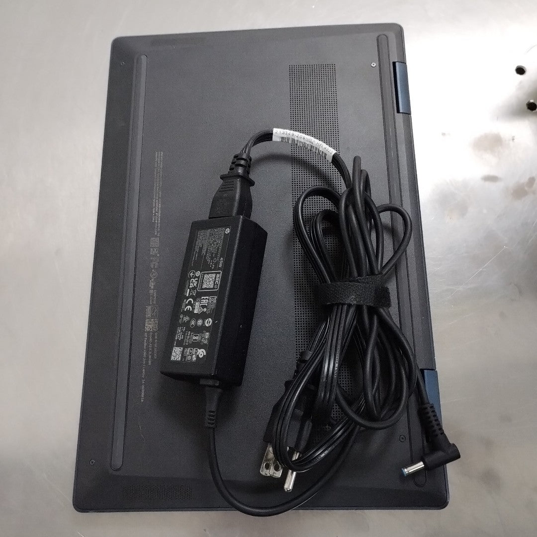 LAPTOP HP PAVILION X360 14-EK0008LA (2024) 512 GB SSD 8 GB RAM (SEMINUEVO)