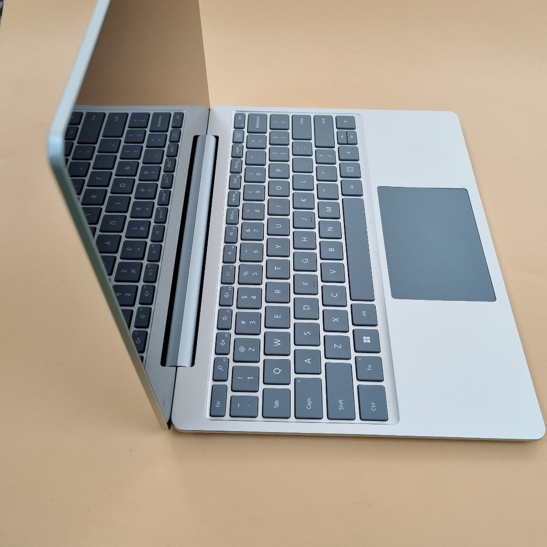 LAPTOP MICROSOFT SURFACE LAPTOP GO 3 2013 (2 EN 1 ) (2023) 256 GB SSD 8 GB RAM (SEMINUEVO)