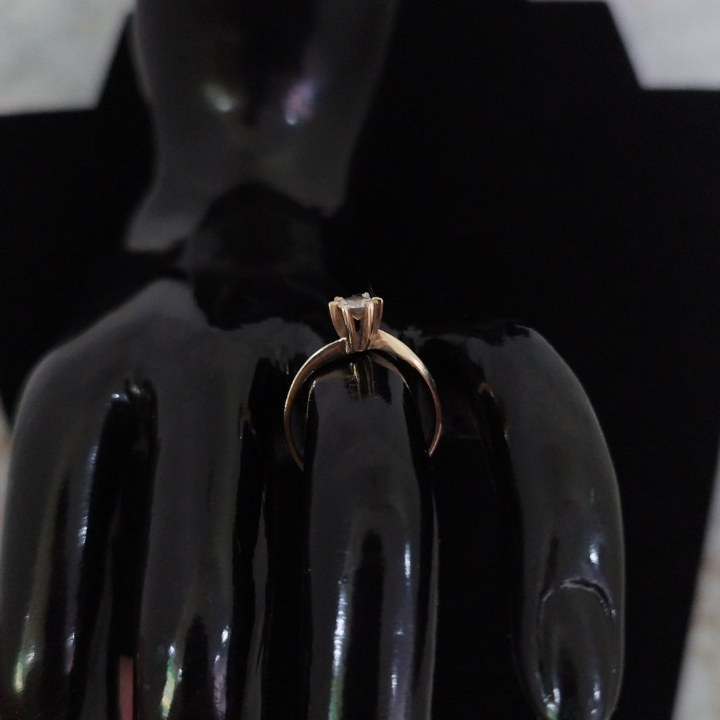 ANILLITO, SOLITARIO ORO 10 K 1.5 GRMS (SEMINUEVO)