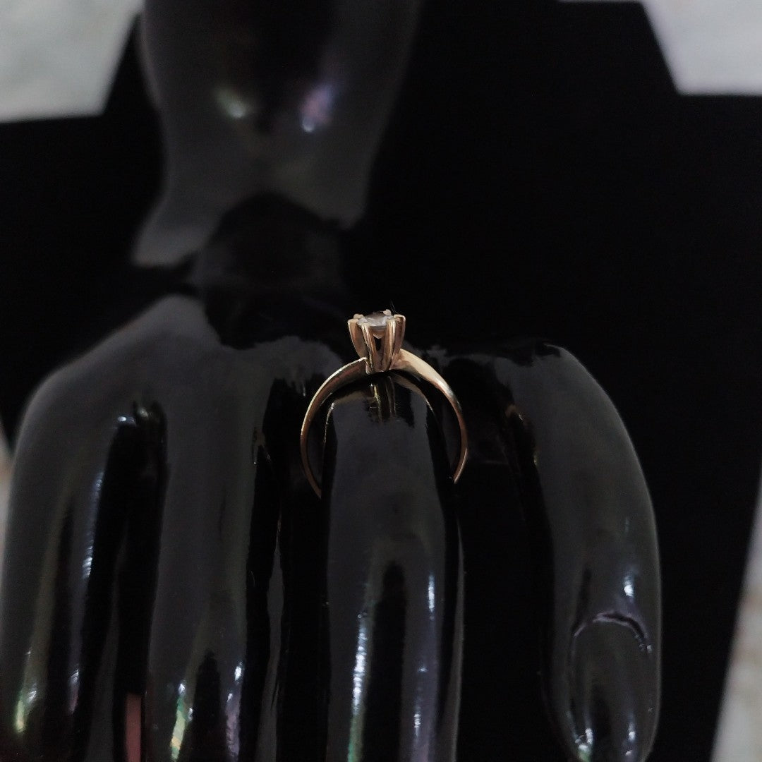 ANILLITO, SOLITARIO ORO 10 K 1.5 GRMS (SEMINUEVO)