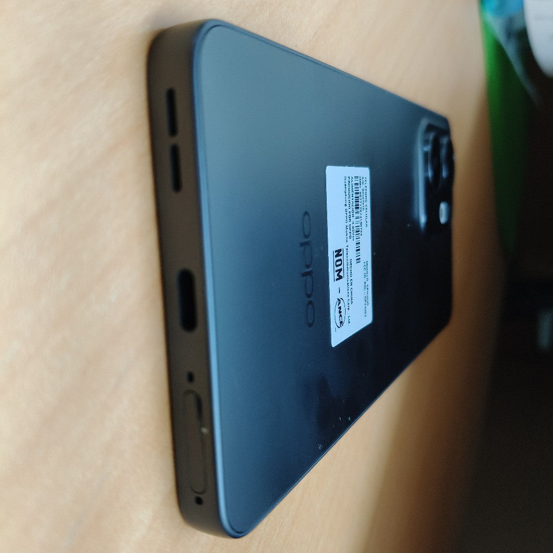 CELULAR OPPO  RENO 13F 5G CPH2699 (2025) 256 GB 12 GB RAM (SEMINUEVO)