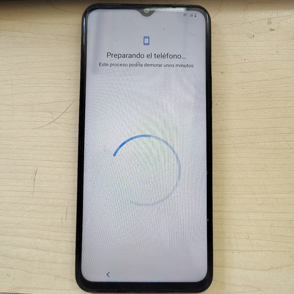 CELULAR VIVO Y18 V2333 256 GB 8 GB RAM (SEMINUEVO)