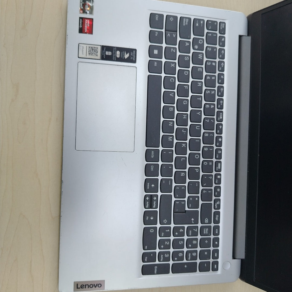 LAPTOP LENOVO IDEAPAD 1 15AMN7 (2023) 256 GB SSD 8 GB RAM