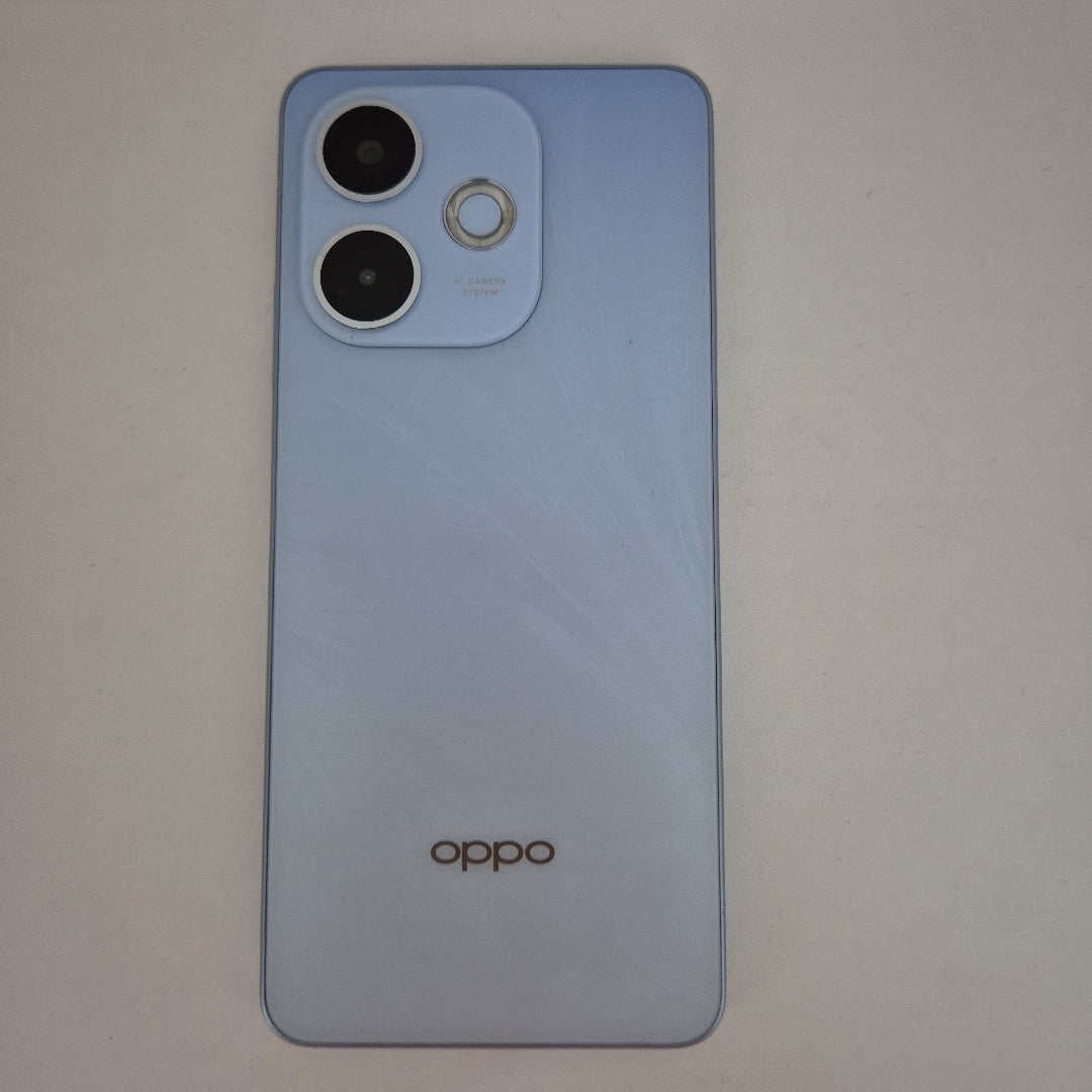 CELULAR OPPO  A5 PRO CPH2711 (2025) 256 GB 8 GB RAM (SEMINUEVO)