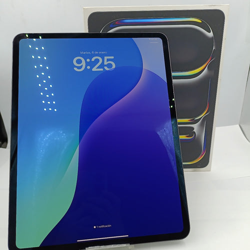 TABLETA APPLE IPAD PRO 13" A2925 (2024) 256 GB 8 GB RAM (SEMINUEVO)