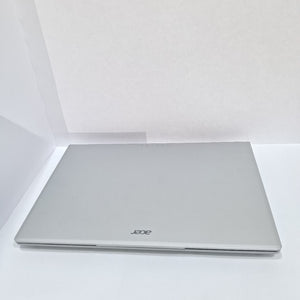 LAPTOP ACER ASPIRE LITE 14 AL14-31P-353Y (2024) 512 GB SSD 8 GB RAM (SEMINUEVO)