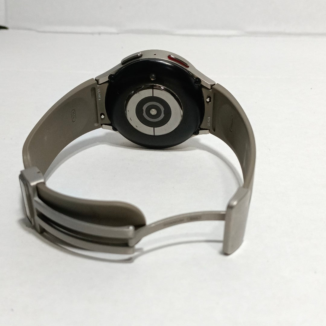 SMARTWATCH SAMSUNG GALAXY WATCH 5 PRO SM-R920 45 MM GPS (SEMINUEVO)