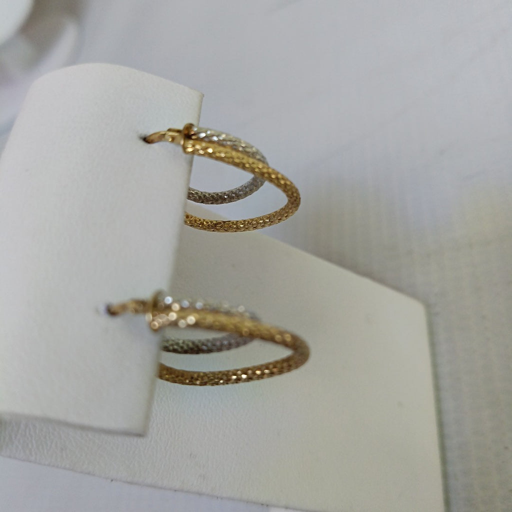 ARRACADAS PAR ORO 10 K 2.1 GRMS (SEMINUEVO)