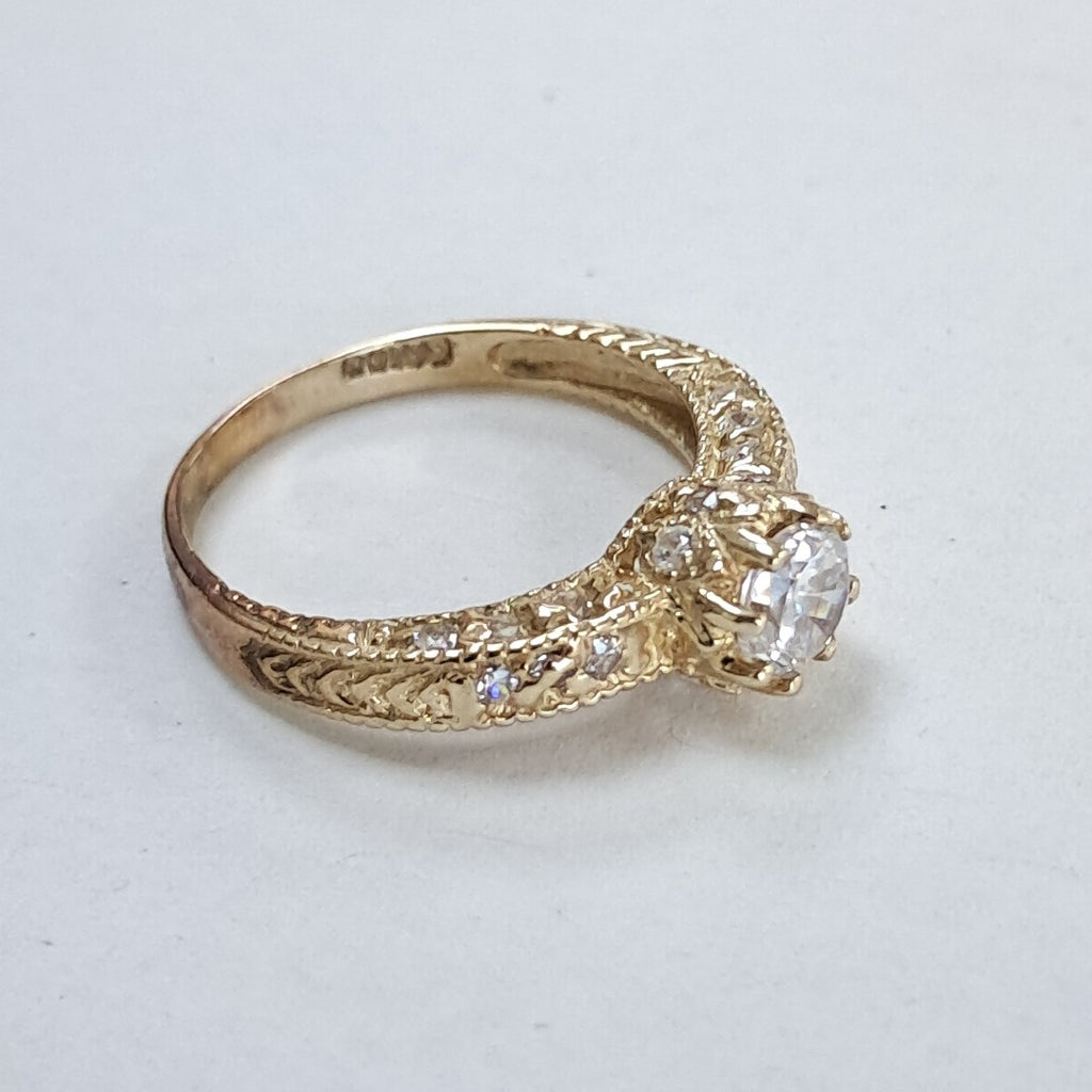 ANILLITO ORO 10 K 2.8 GRMS (SEMINUEVO)