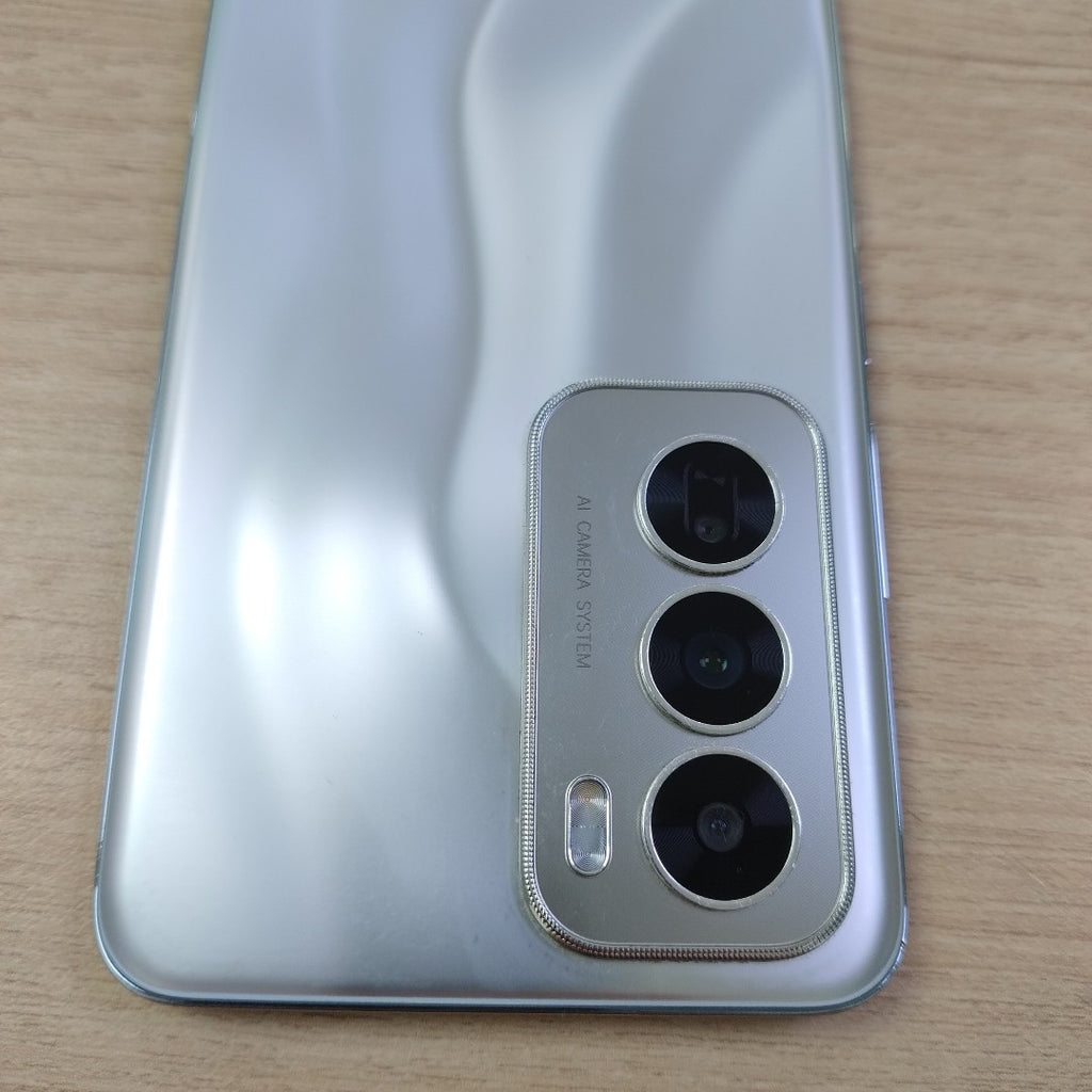 CELULAR OPPO   RENO12 5G CPH2625 (2024) 512 GB 12 GB RAM (SEMINUEVO)