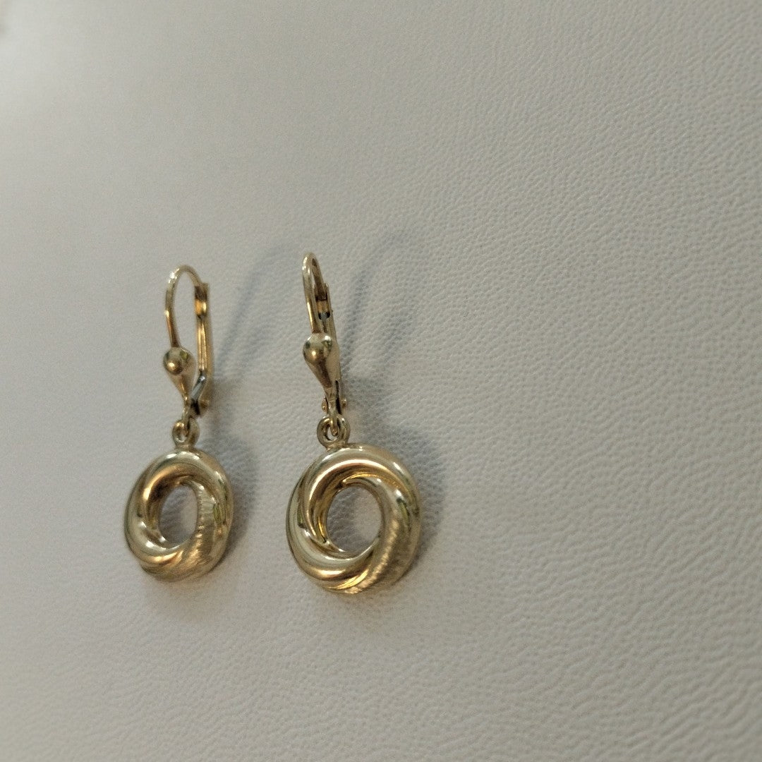 BROQUELES ORO 14K 2.6 (NUEVO)