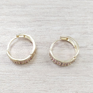 HUGGIES ORO 14K 2.6 (NUEVO)