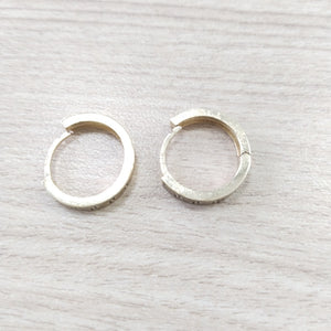 HUGGIES ORO 14K 3 (NUEVO)