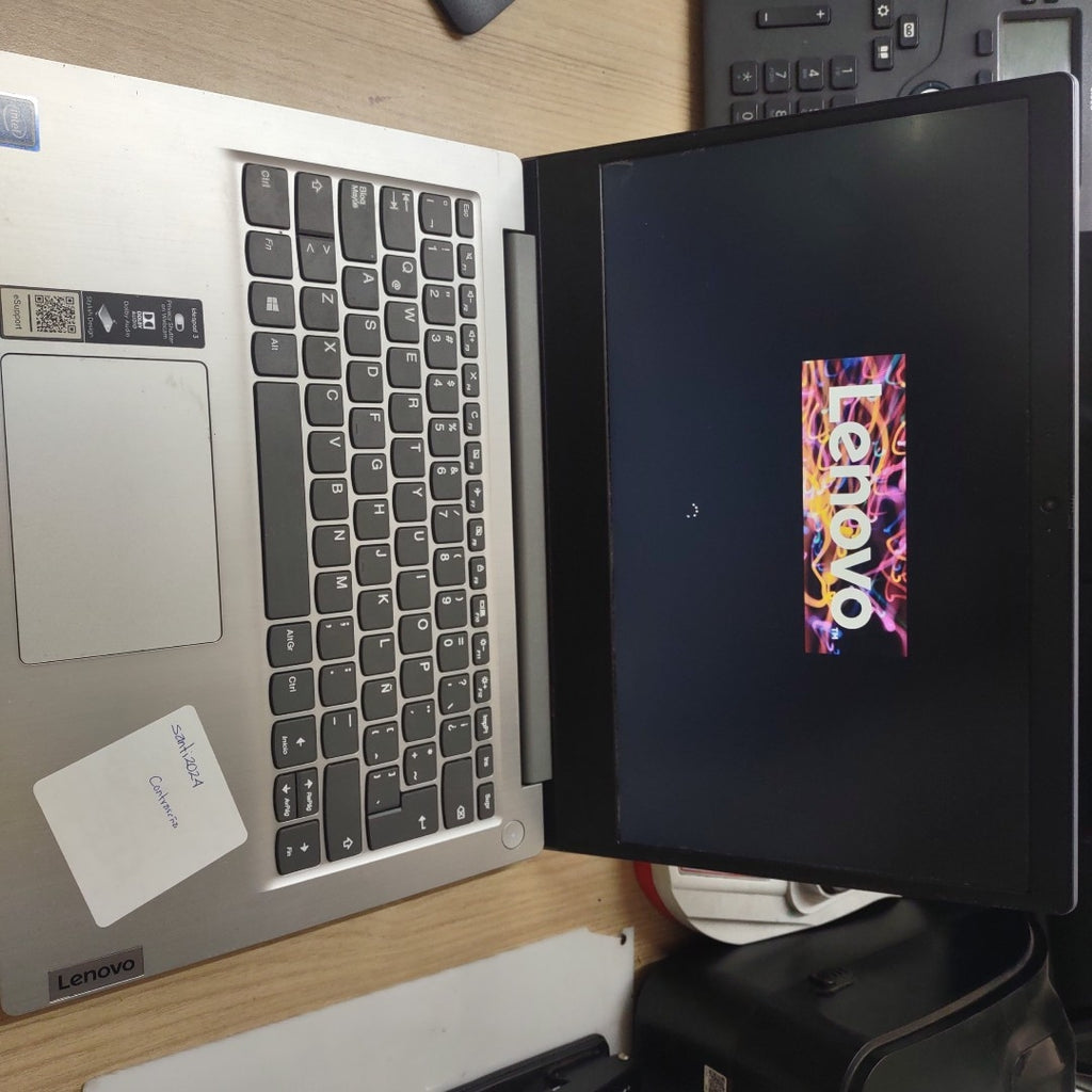 LAPTOP LENOVO IDEAPAD 1 14IGL05 (2022) 128 GB SSD 4 GB RAM (SEMINUEVO)