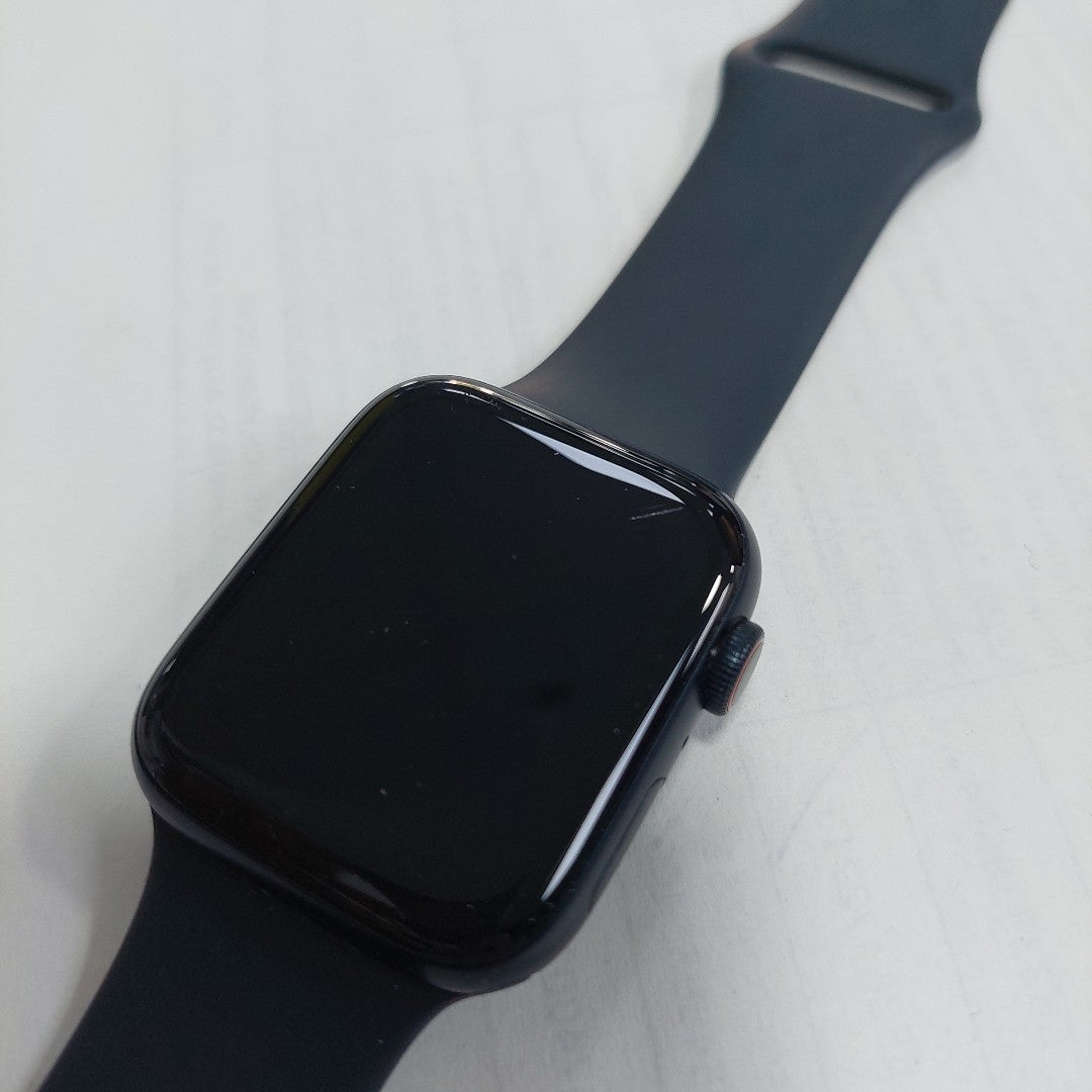 SMARTWATCH APPLE SE 2 ALUMINIO A2727 44 MM GPS + CELULAR (SEMINUEVO)