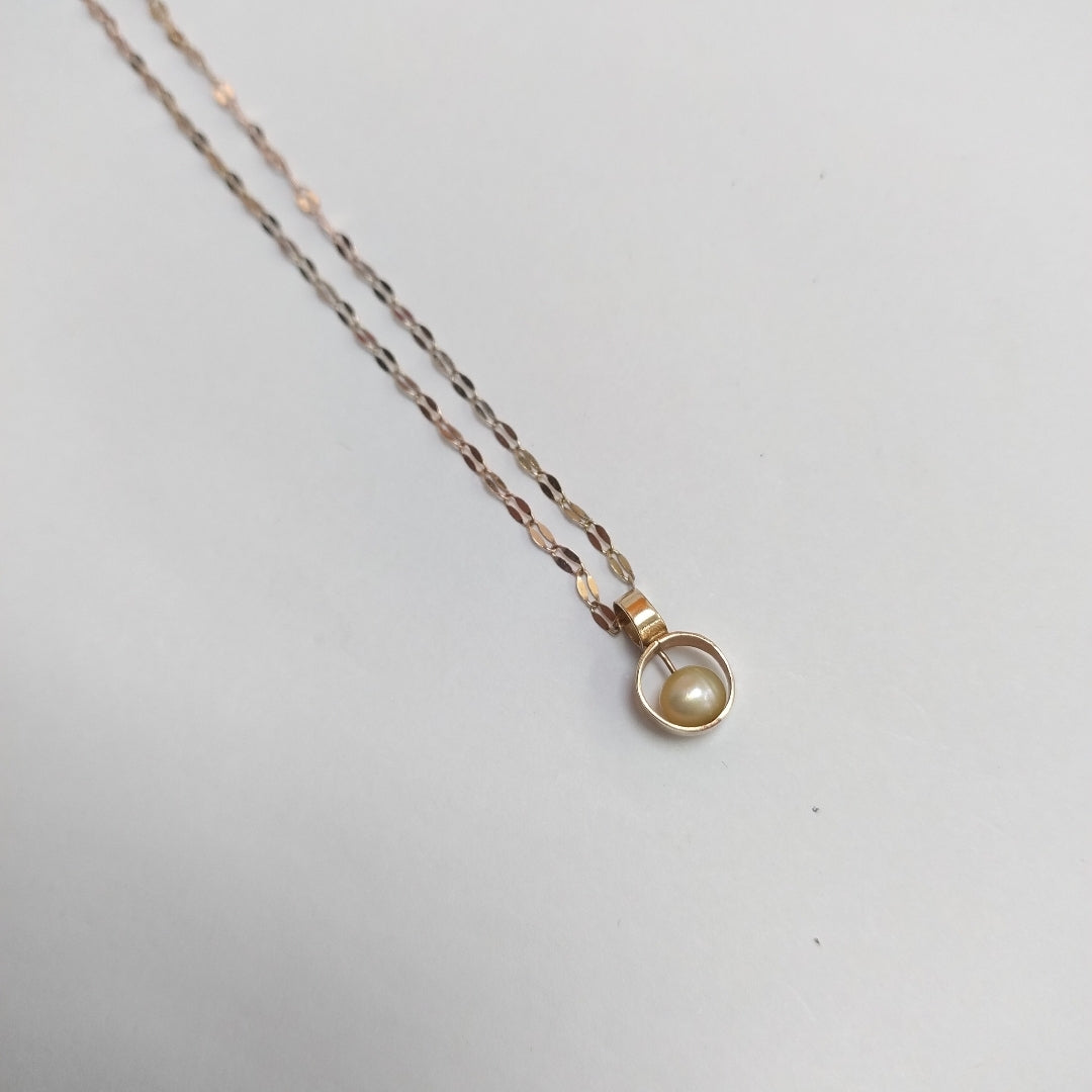 CADENA, DIJE ORO, ORO COMBINADO 10 K 1.8 GRMS (SEMINUEVO)