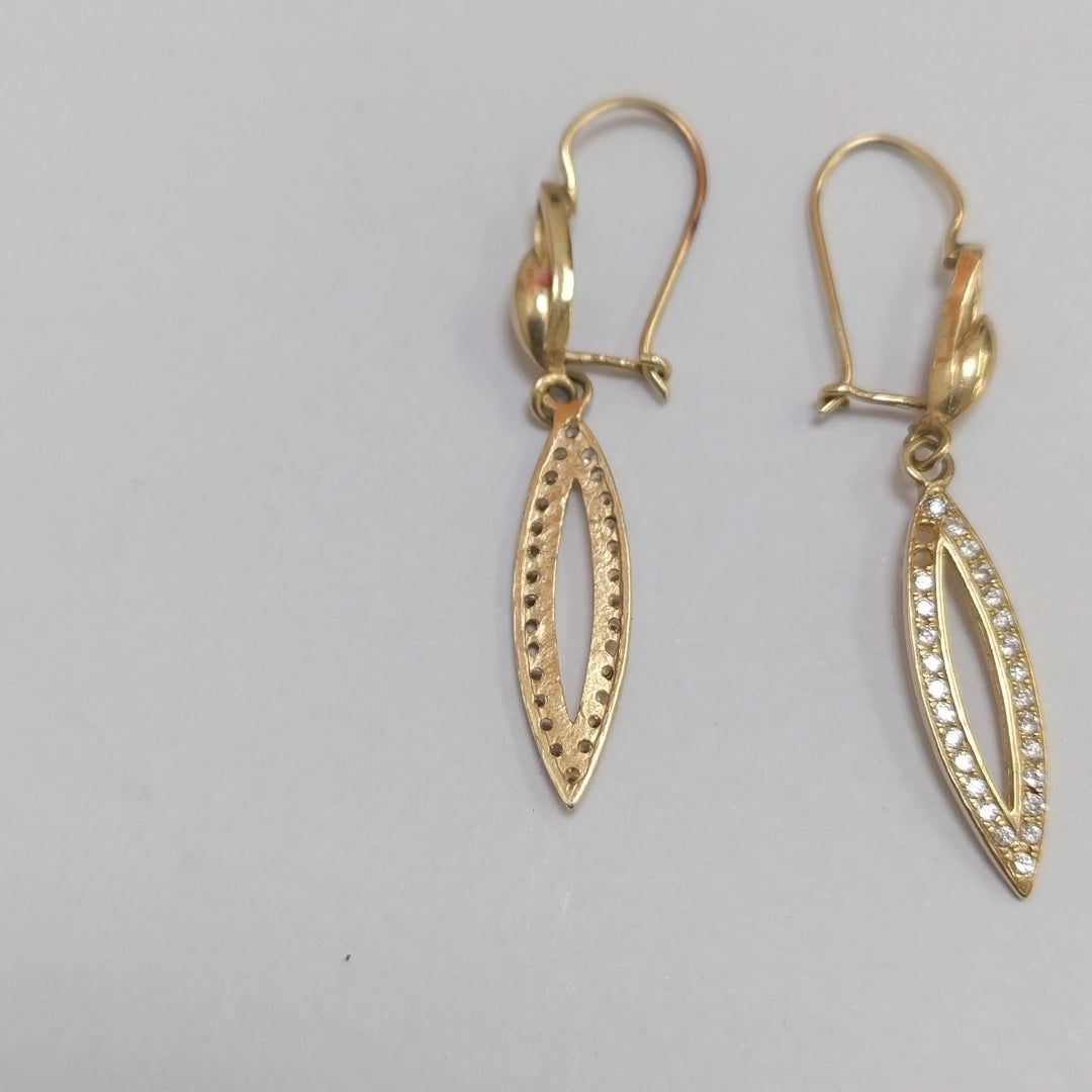 ARETES PAR ORO 10 K 1.7 GRMS (SEMINUEVO)