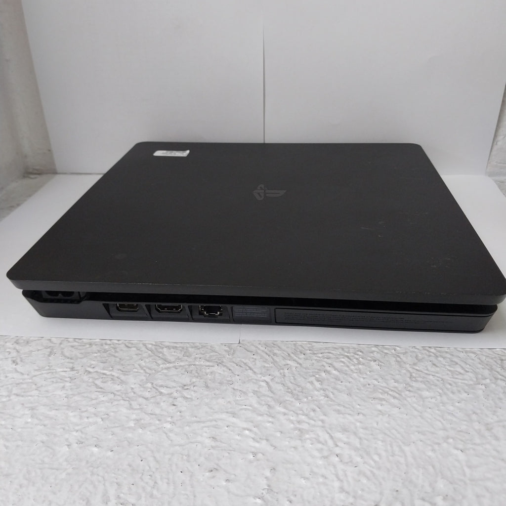 CONSOLA DE VIDEOJUEGO SONY PS4 SLIM 1 TB (SEMINUEVO)