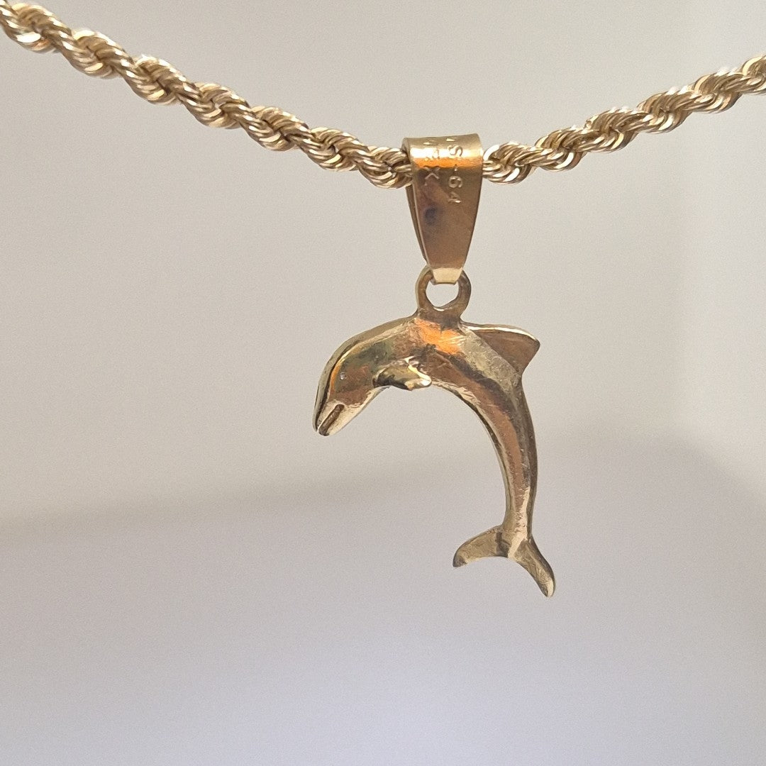 K1 1,80 GRMS 14 K ESPECIFICACIONES COMPLEMENTARIAS DIJE MOTIVO DELFIN (SEMINUEVO)