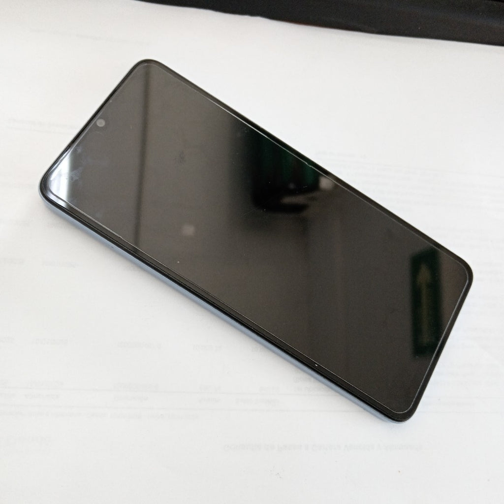 CELULAR XIAOMI REDMI A3 2312CRNCCL (2024) 64 GB 3 GB RAM (SEMINUEVO)