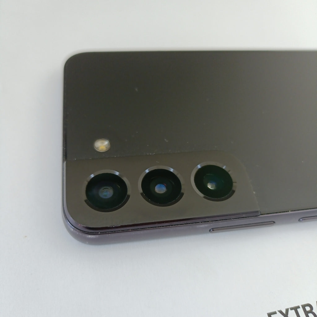 CELULAR SAMSUNG GALAXY S22 SM-S901U 128 GB 8 GB RAM (SEMINUEVO)