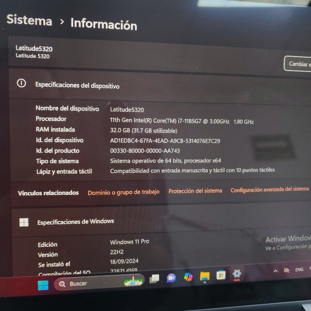 LAPTOP DELL LATITUDE 5320 (2 EN 1) (2022) 512 GB SSD 32 GB RAM (SEMINUEVO)