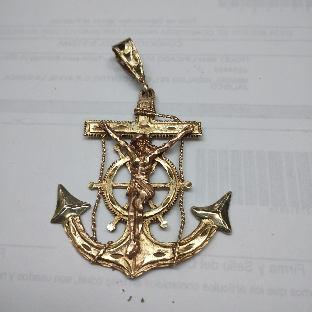 K1 11,00 GRMS 10 K ESPECIFICACIONES COMPLEMENTARIAS DIJE CRISTO EN ANCLA ORO CO (SEMINUEVO)