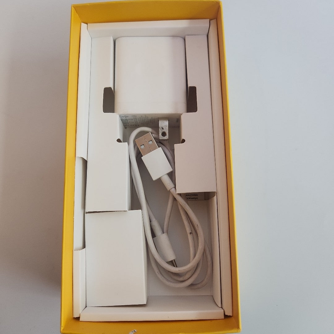 CELULAR REALME C61 RMX3930 (2024) 256 GB 4 GB RAM (SEMINUEVO)
