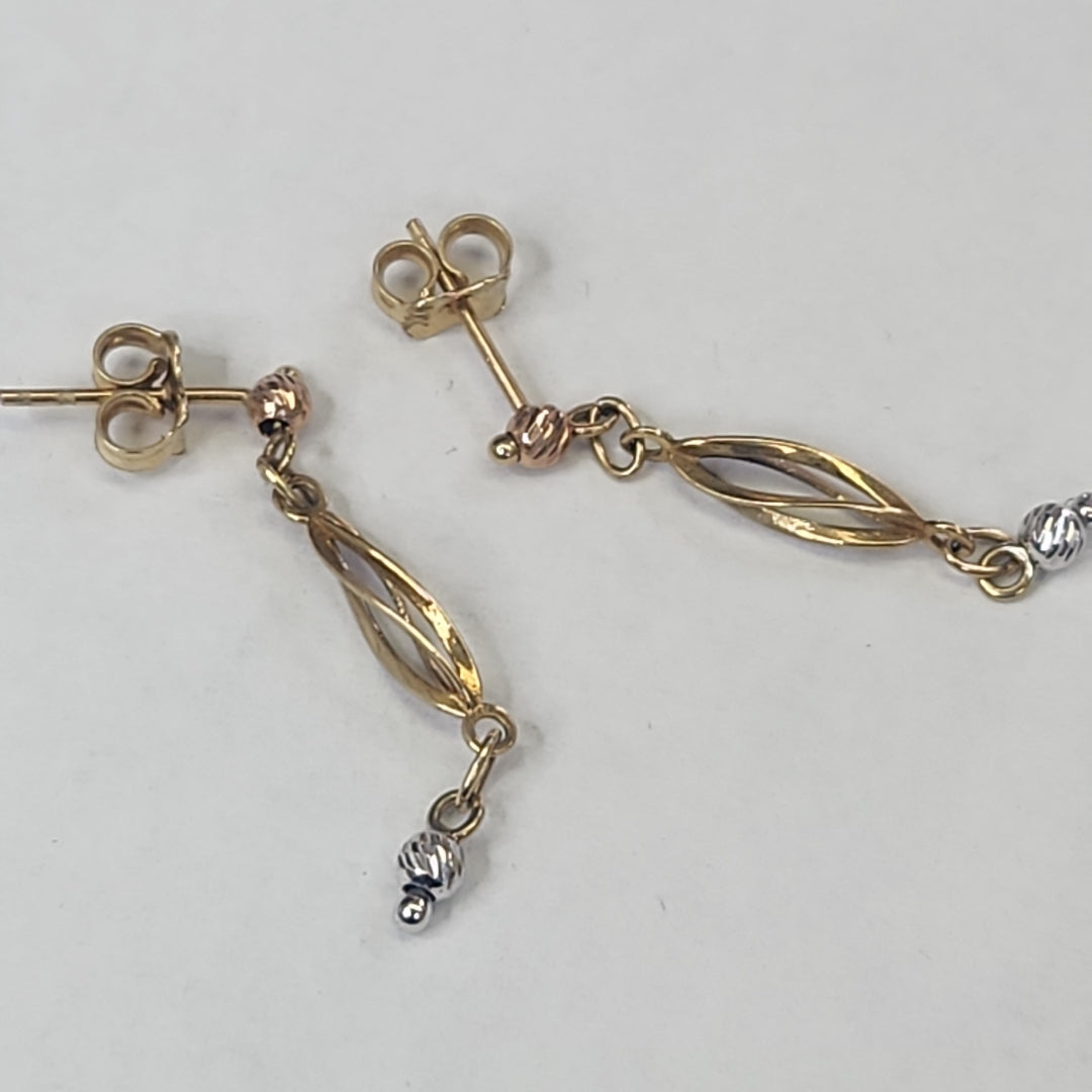 ARETES PAR ORO 10 K 1.4 GRMS (SEMINUEVO)