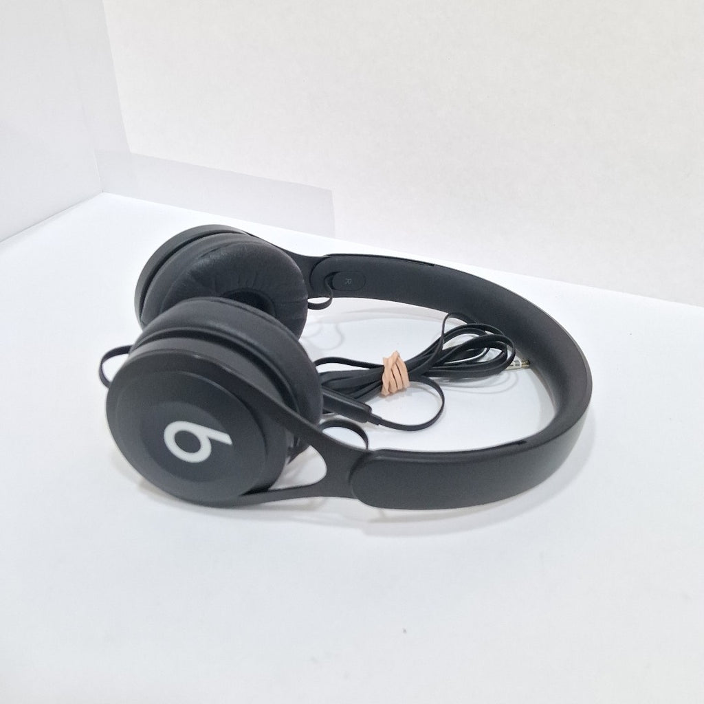 AUDIFONOS BEATS EP A1746 ALAMBRICO ON EAR (SEMINUEVO)