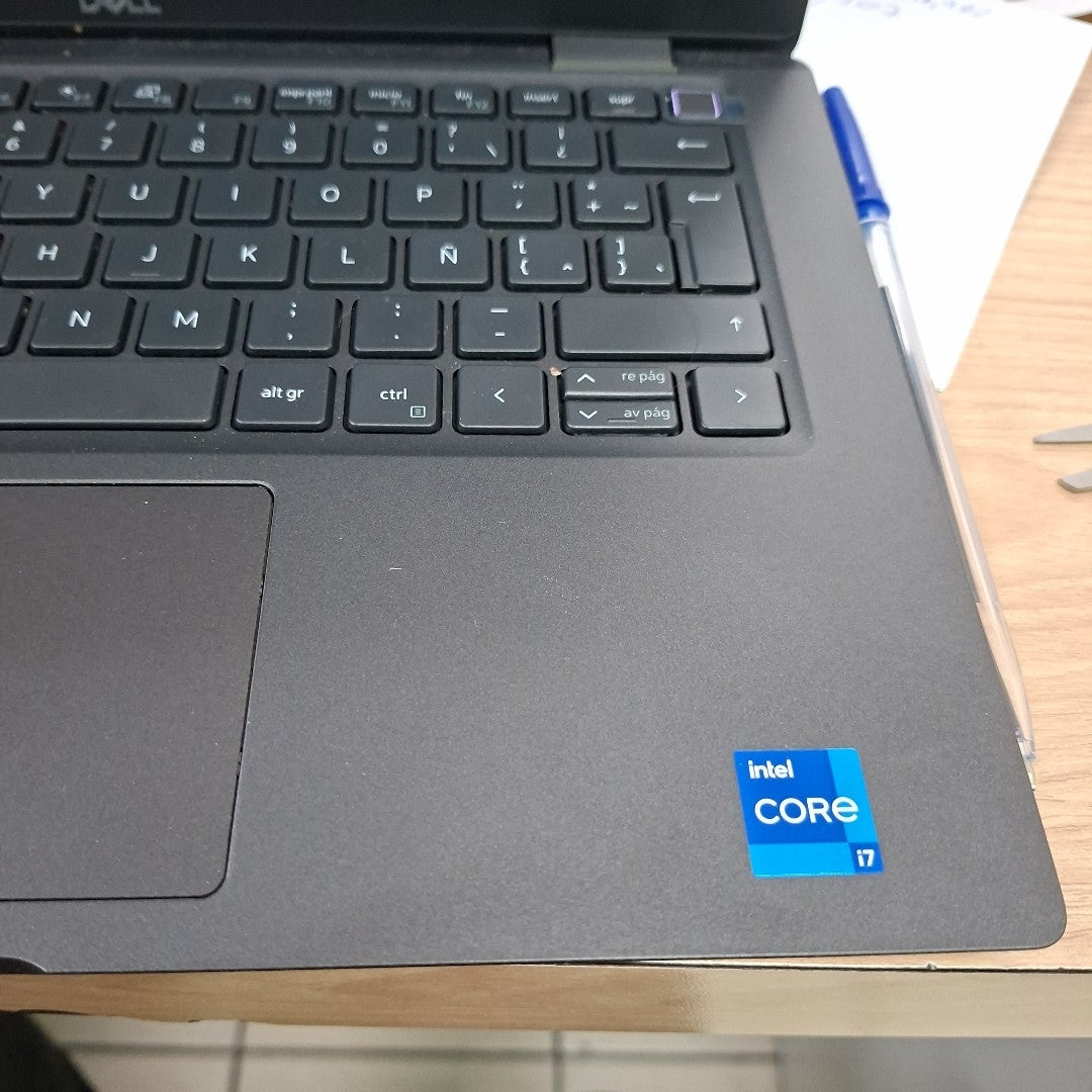 LAPTOP DELL LATITUDE 7430 (2023) 512 GB SSD 16 GB RAM (SEMINUEVO)