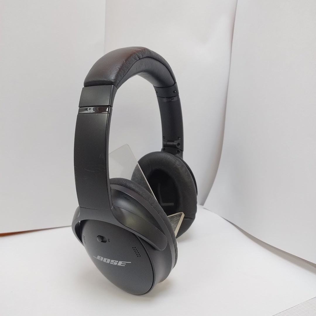 AUDIFONOS BOSE QUIETCOMFORT 45 INALAMBRICO OVER EAR (SEMINUEVO)