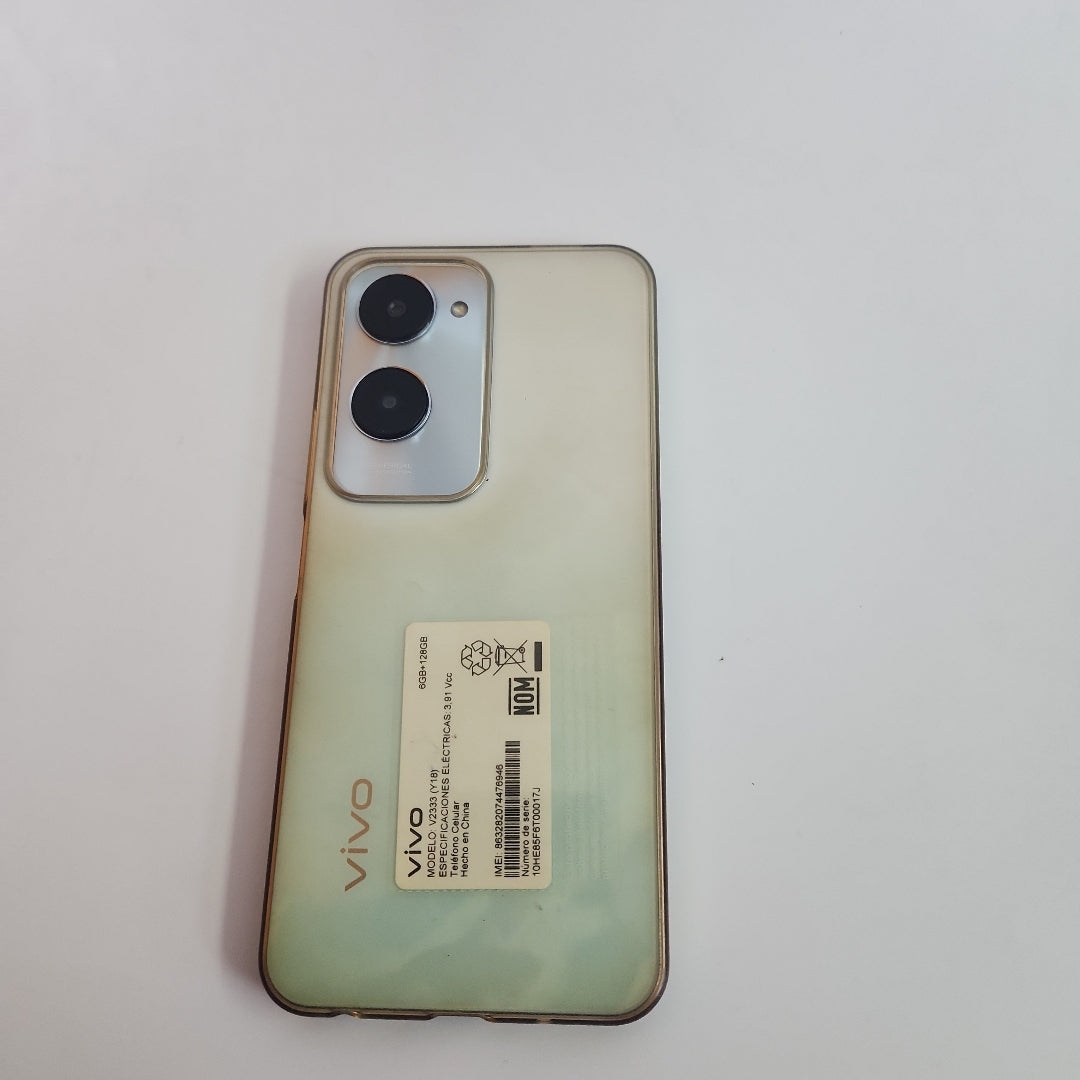 CELULAR VIVO Y18 V2333 128 GB 6 GB (SEMINUEVO)
