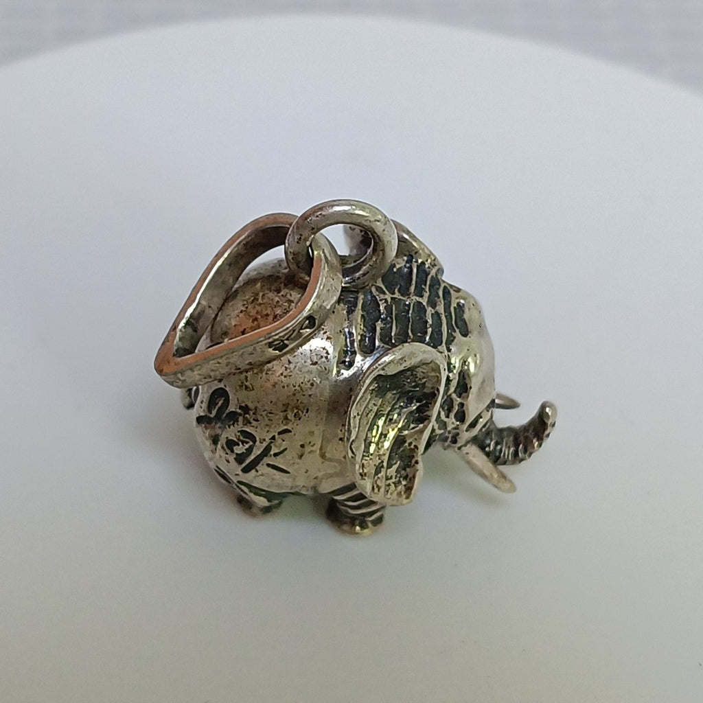 DIJE PLATA 10,40 GRMS (SEMINUEVO)