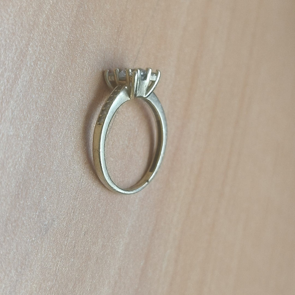 SOLITARIO ORO 14 K 2.3 GRMS (SEMINUEVO)