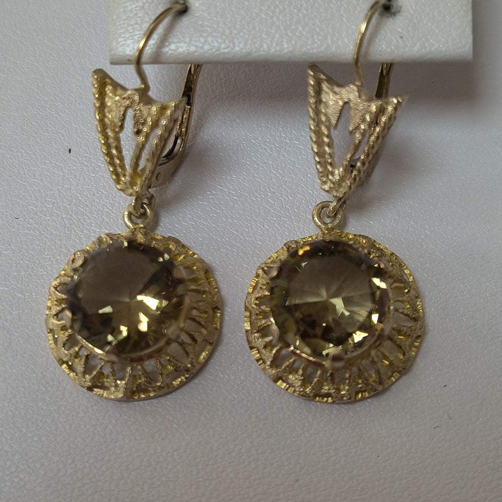 K1 4,90 GRMS 8 K ESPECIFICACIONES COMPLEMENTARIAS VENDIBLE ARETES C PDR CLR (SEMINUEVO)